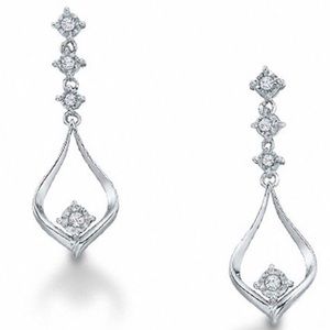 🔥 0.15 CT Diamond Dangle Earrings